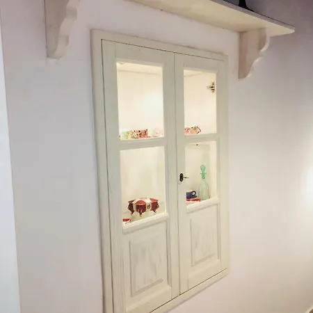 Iris House Apollonia (Sifnos)